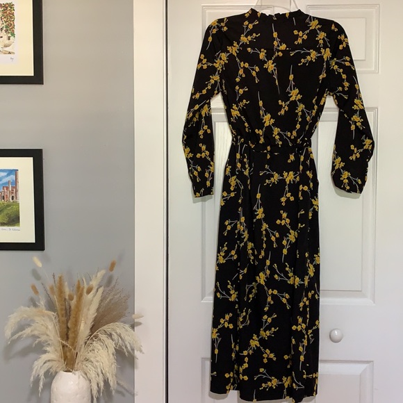 YDY dress - Picture 8 of 8